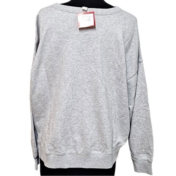 Wondershop NWT 1X Women's Team Holiday Spirit Matching Family Sweatshirt gray - Picture 5 of 9
